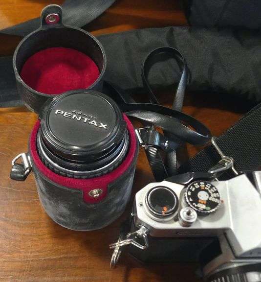 PENTAX ASAHI CAMERA WITH ACCESSORIES