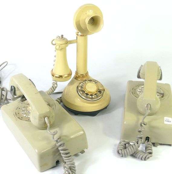 THREE VINTAGE TELEPHONES