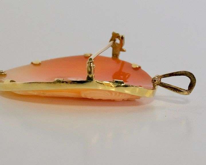 14KT GOLD CAMEO