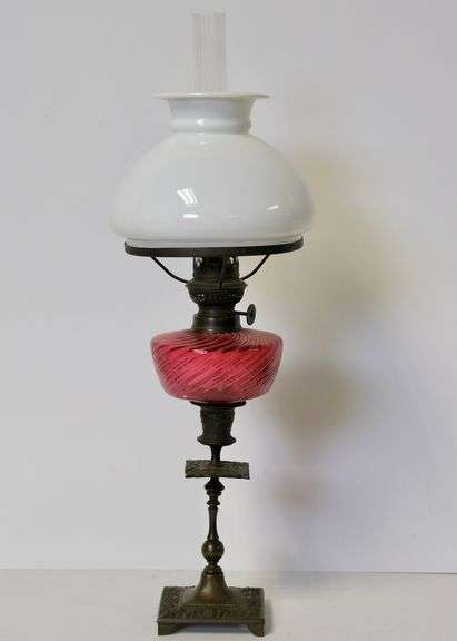 ANTIQUE OIL LAMP