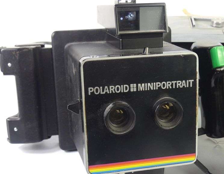 PROJECTORS & CAMERA