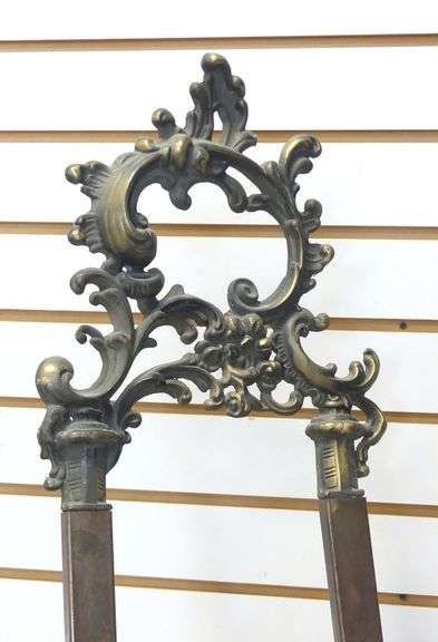 BRASS EASEL
