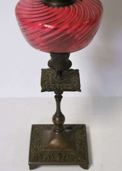 ANTIQUE OIL LAMP