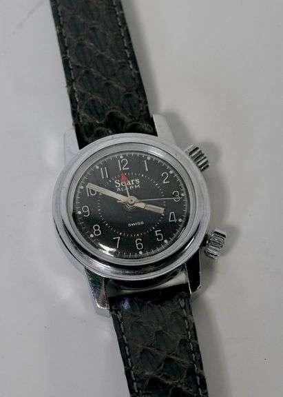 SEARS WRISTWATCH