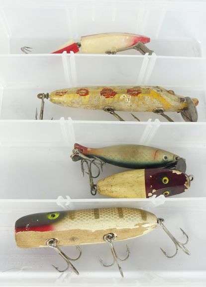 VINTAGE FISHING LURES