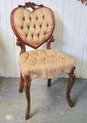 VICTORIAN STYLE SIDE CHAIR