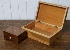MUSIC BOX AND TRINKET BOX