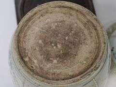 CHINESE JAR