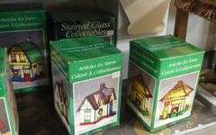 STAINED GLASS ILLUMINATED HOUSES