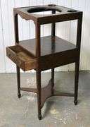 GEORGIAN WASHSTAND