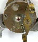 SOUTH BEND BAIT COMPANY CASTING REEL