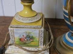 PORCELAIN TABLE LAMPS