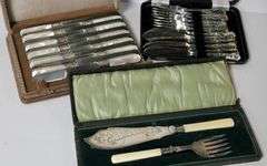 CASED FLATWARE SETS
