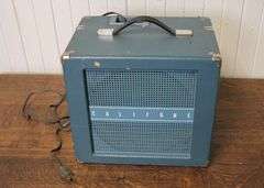 VINTAGE CALIFONE RECORD PLAYER