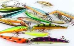 HARD BAIT FISHING LURES