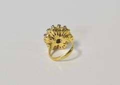18KT GOLD RING