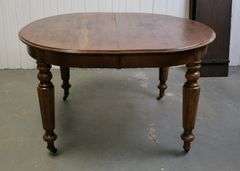 WALNUT DINING TABLE