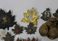 MILITARY BADGES AND BUTTONS