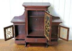 HANGING CABINET