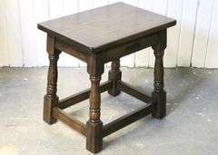 OAK STOOL