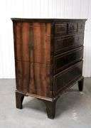 18TH CENTURY CHEST OF DRAWERS