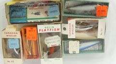 VINTAGE LURES IN PACKAGING
