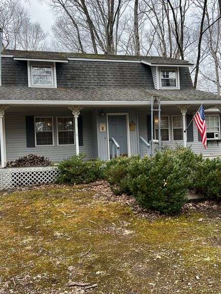 3bed 2 1/2 bath on 16 acres