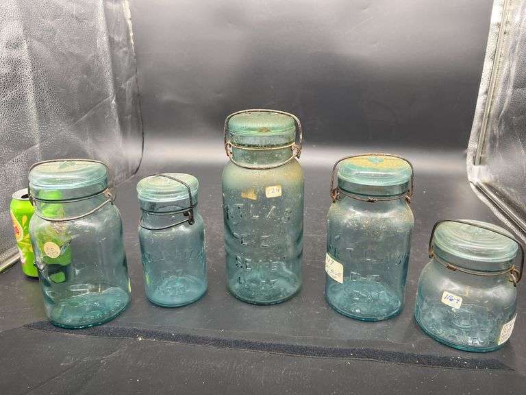 Assorted atlas EZ seal jars- 48 oz, Hazel Atlas