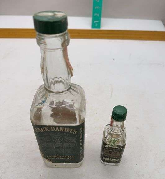 Jack Daniel’s green label bottles