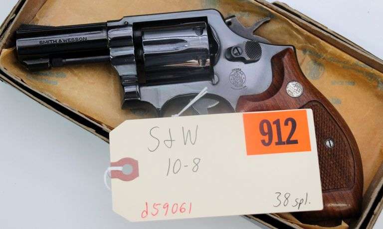 S&W  10-8   .38 special