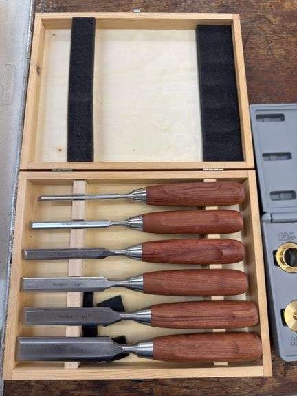 Chisel And Router Wood River chisels, router guides - Gary Realty & Auction