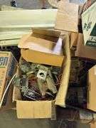 Assorted cable, lights etc