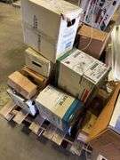 Assorted cable, lights etc
