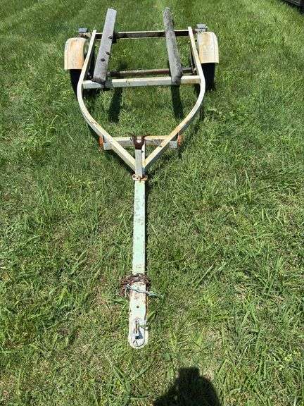 Jetski trailer 11ft x 45in between fenders