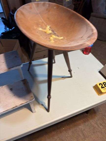 Dough bowl table step stool Gary Realty Auction