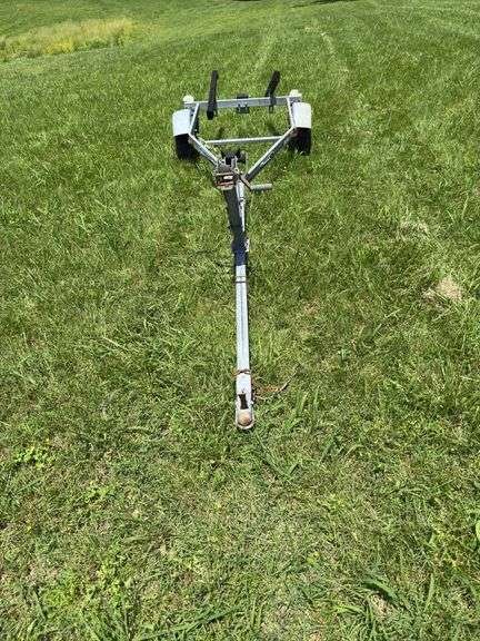Jetski trailer 12ft x 38in between fenders