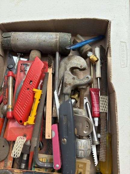 Box cutters etc