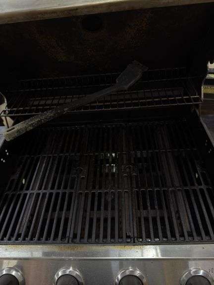 Charbroil grill