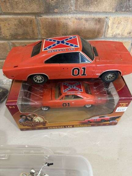 (2) general lee cars