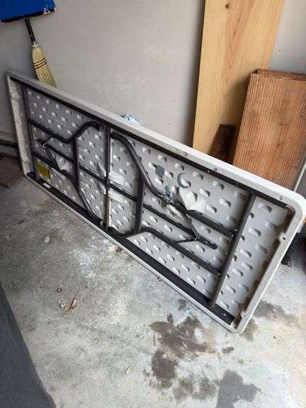 6ft folding table