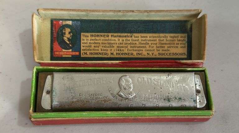 Hohner harmonica