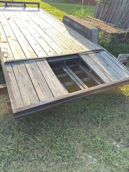 15ft with 3ft dovetail car hauling trailer