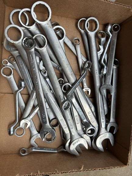 Metric wrenches
