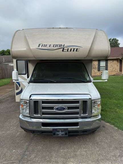 2018 Freedom Elite Thor E350 5,583 miles