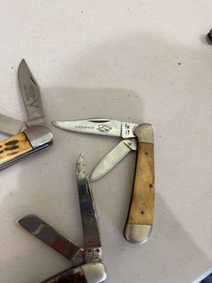 (3) knives
