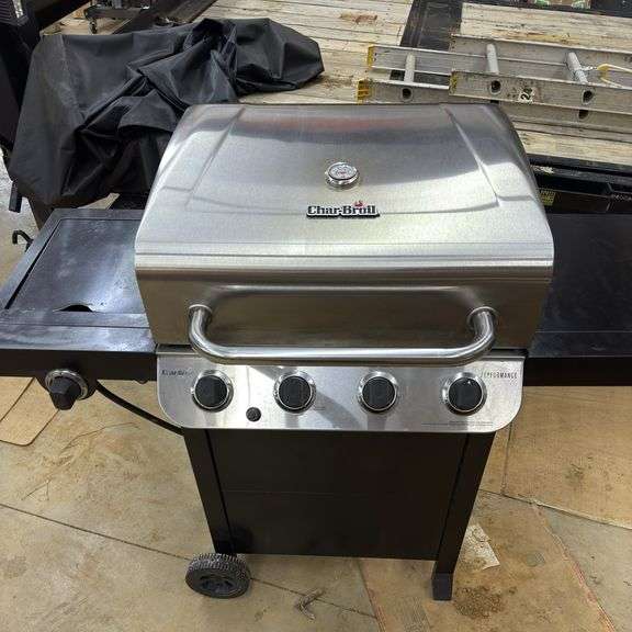 Charbroil grill