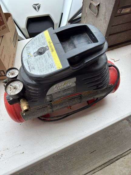 Black and decker air compressor