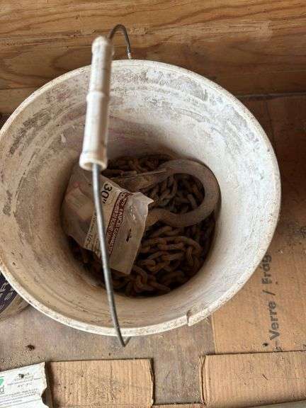 Log chains and buckets