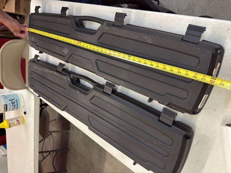 (2) gun cases