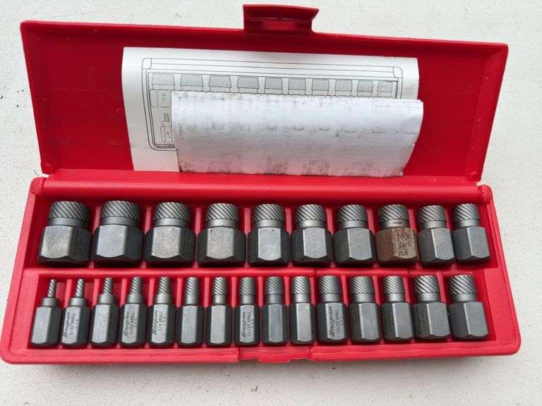 Snap on extractor set